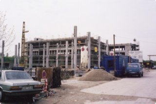 Bau des Verlagsgebäudes HUSS VERLAG